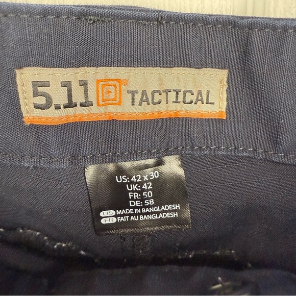 5.11 Tactical Dark Navy Blue Cargo Pants Relaxed Fit Size 42 Waist 30 Length GUC - Picture 3 of 10